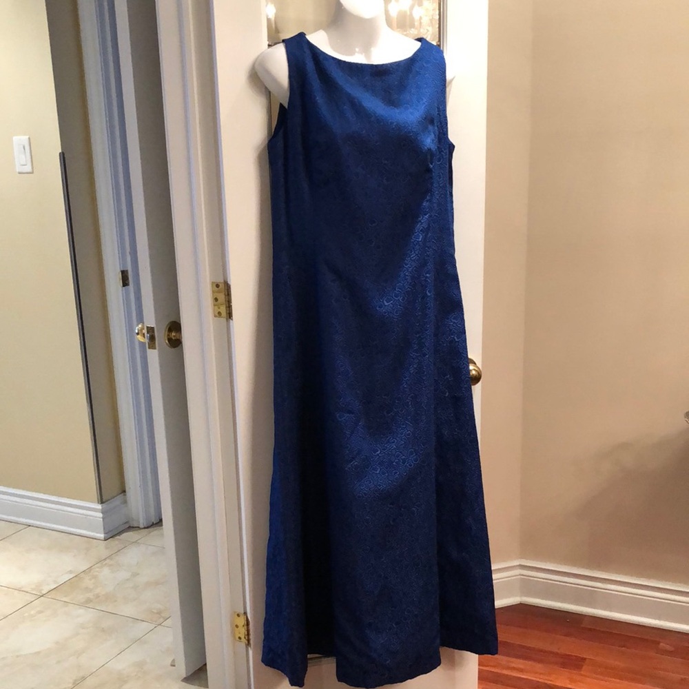 Vintage Royal Blue Sleeveless Gown